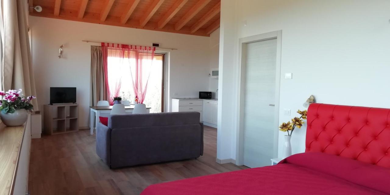 Agriturismo Fioralba Polpenazze del Garda Kültér fotó
